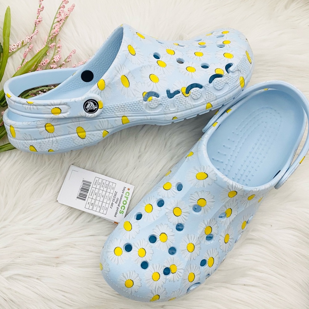 Men’s Daisy Crocs